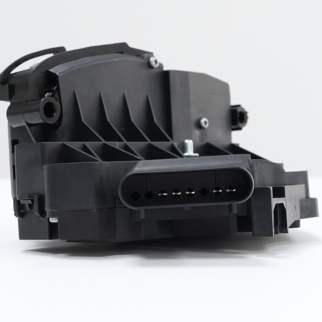 Right front door lock mechanism, 4-pin accessory for Ford Focus 8A6AA21812BJ CN1A5421812DB CN1A5421812DC