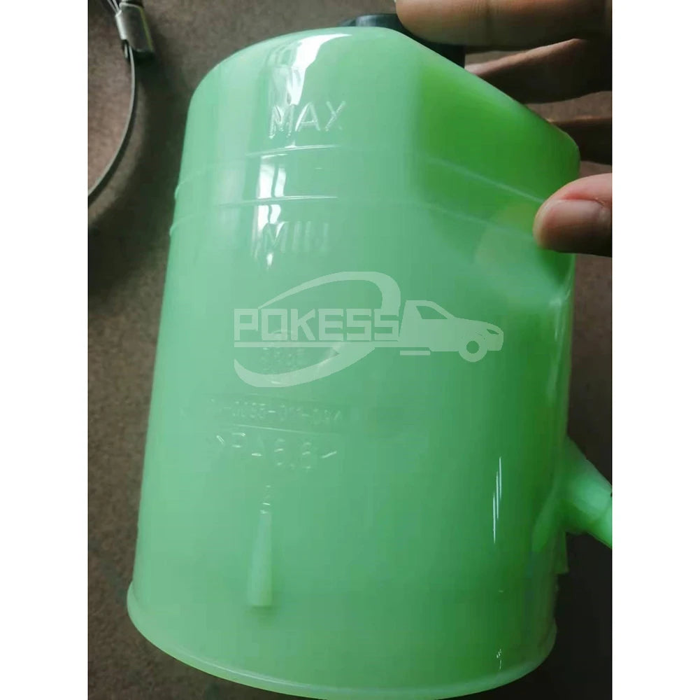 Auto Parts 4M513K514BD 4M51-3K514-BD LQ-FKS-116 Auto Steering Parts Booster Oil Pot for Ford Focus