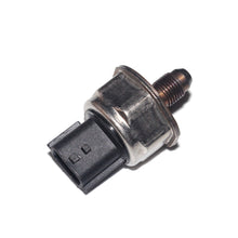 Load image into Gallery viewer, Pressure Sensor Fuel Injection Molding DS7G-9F972-DB For Ford Kuga Taurus Focus MONDEO MK5 1.5L GTDI
