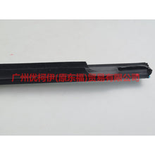 Load image into Gallery viewer, 8S71A20562BB Front door glass bead - outside R For Ford wins DF 07-10