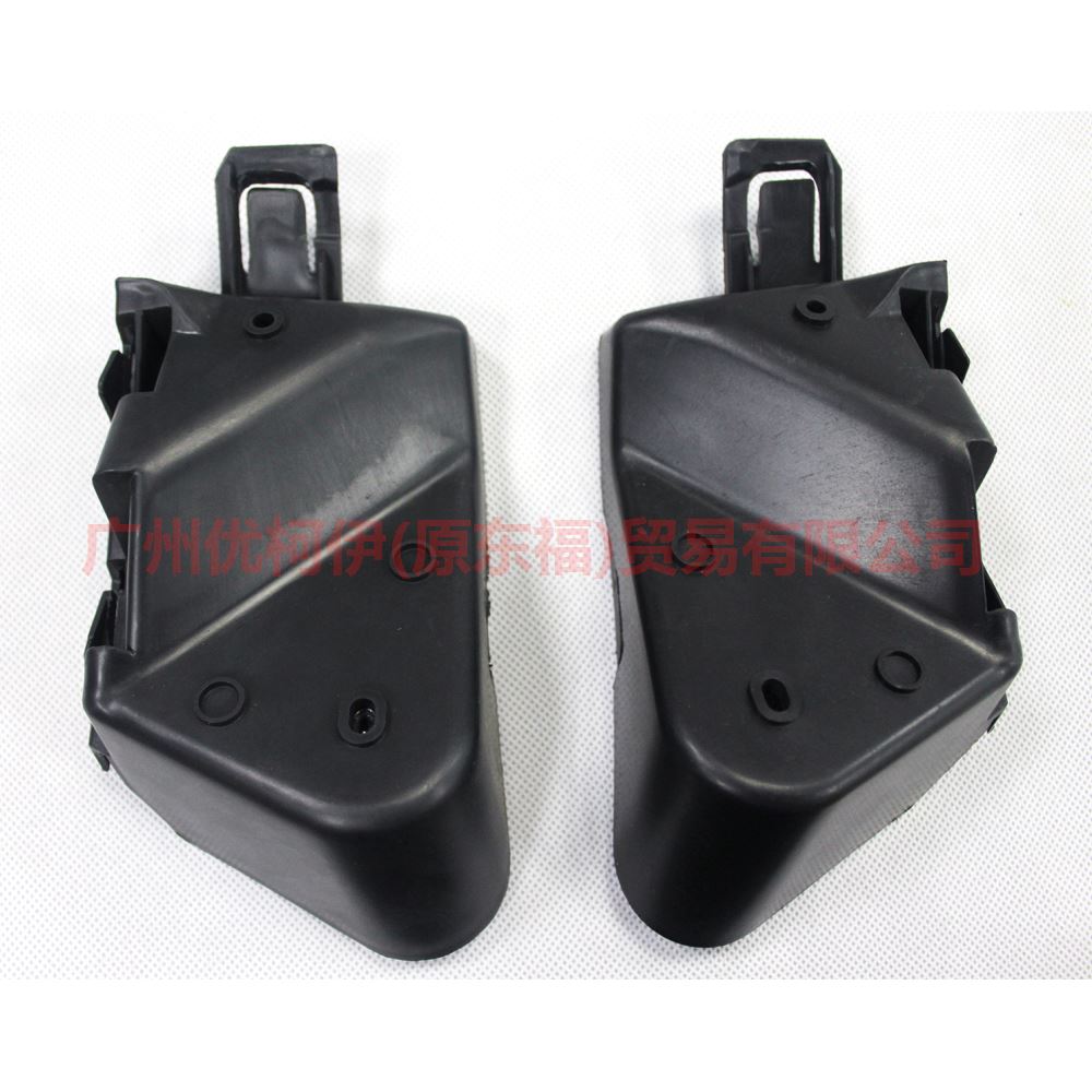 BM5117A882AE Rear bumper bracket 2 compartment small L For Ford Focus D2 12-14