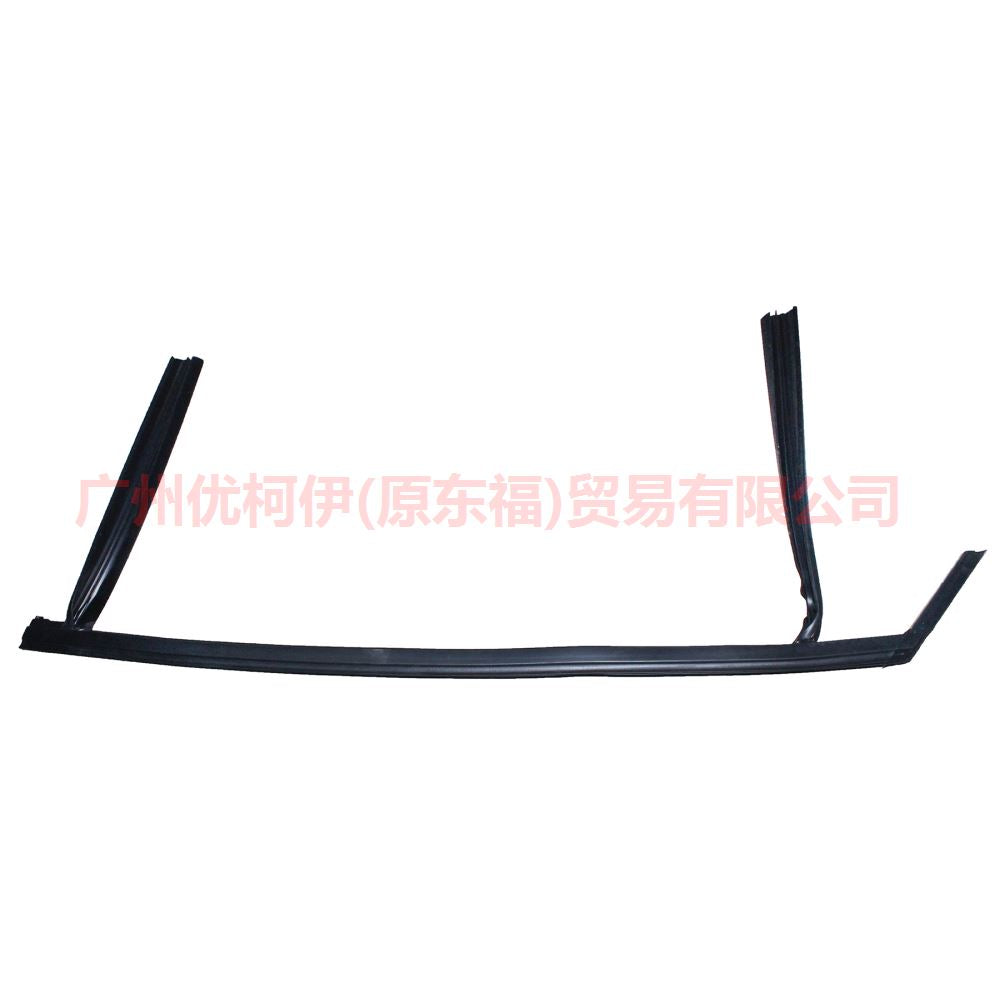 CM51A21511AC Front door glass mud trough L For Ford Focus D2 12-14