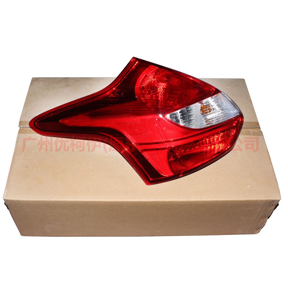 BM5113405AJ Tail light outside L For Ford Focus D2 12-14