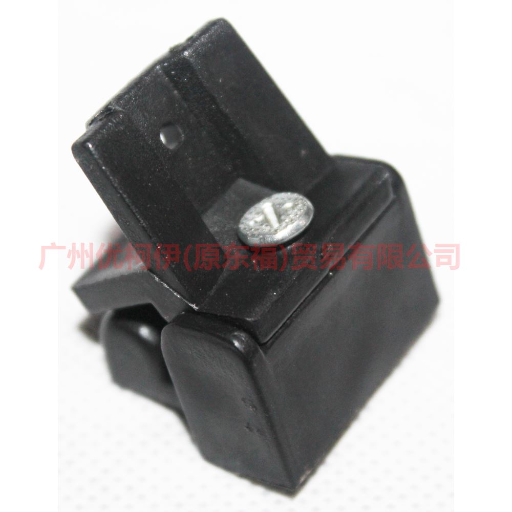 8S7G16460BA Body under skirt clip For Ford wins DF 07-10